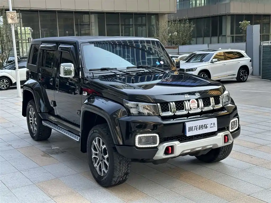 BAIC ORV Beijing Offroad BJ40 2023 2.0T Auto 4WD Urban Hunter Knight Edition фото 5