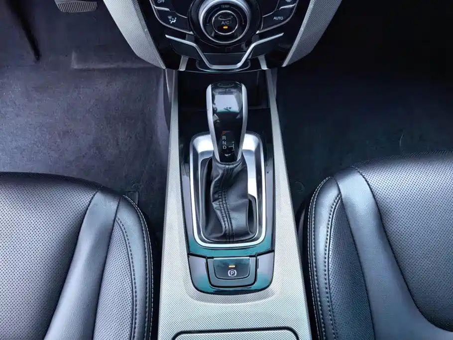 Luxgen U6 SUV 2016 2016 1.8T Fashion Value