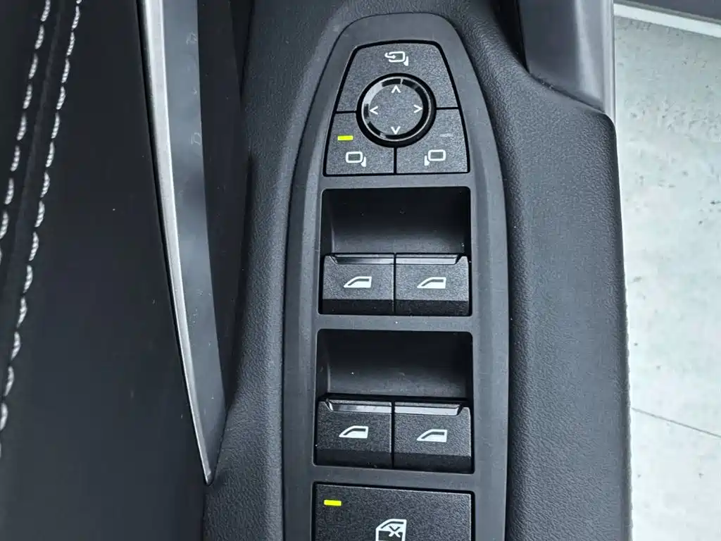 BMW X1 2023 sDrive20Li X Design Package фото 17