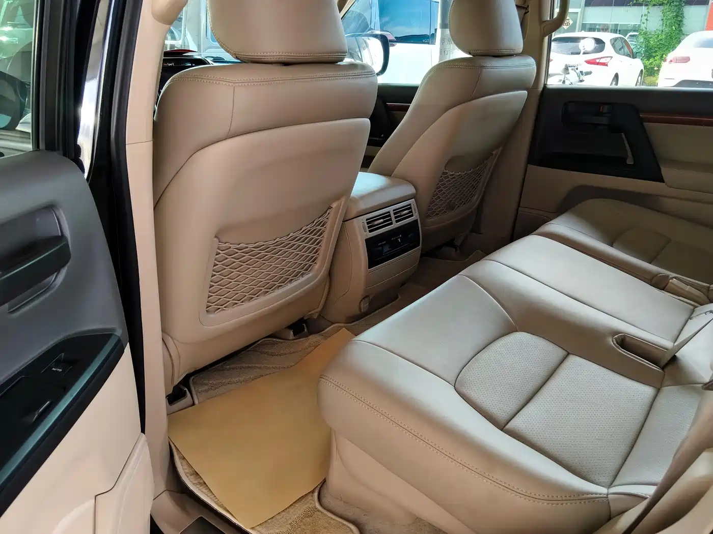 Toyota Land Cruiser (Import) 2016 2015 4.0L V6 Middle East Limited Edition