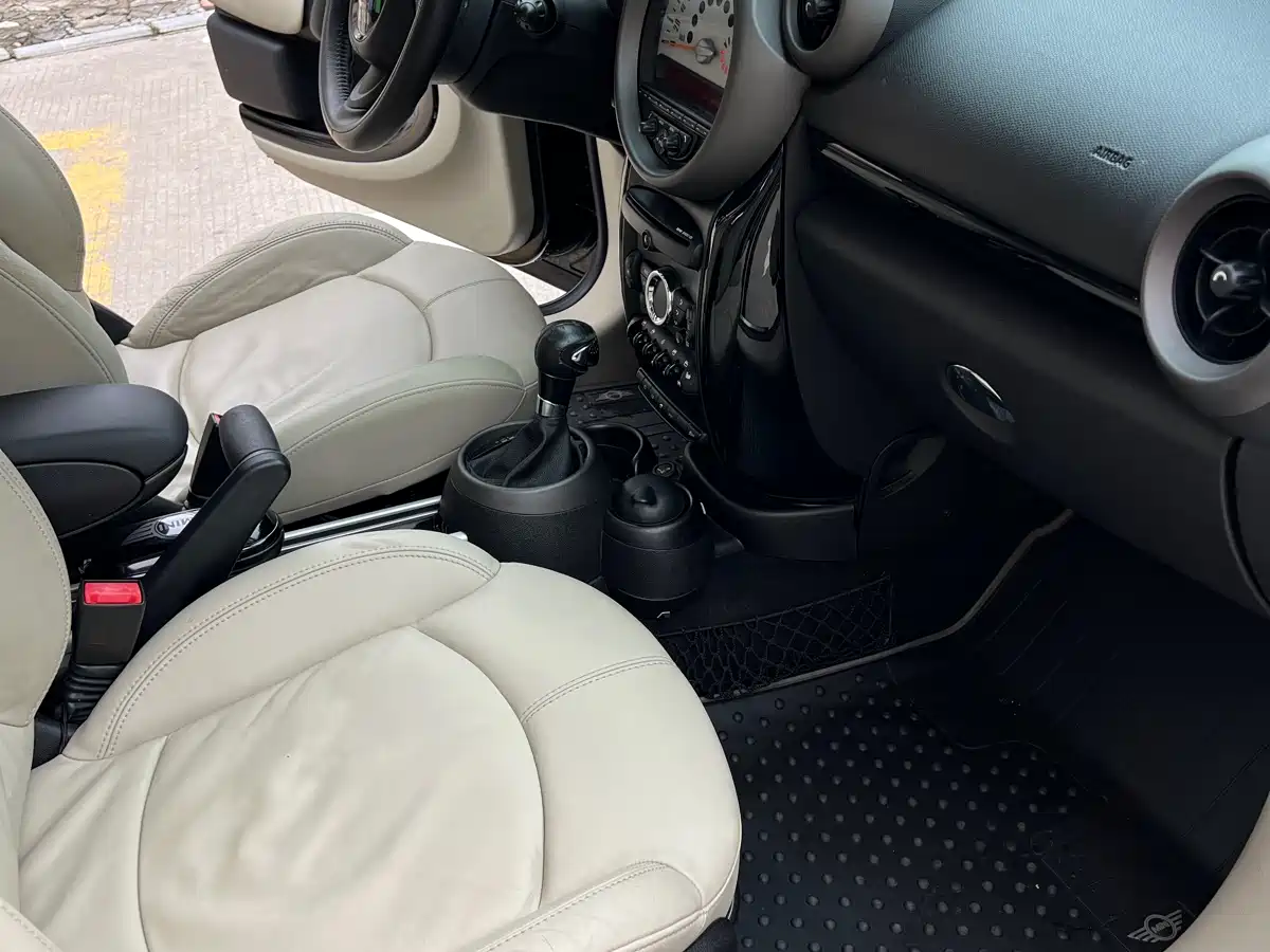 MINI COUNTRYMAN 2012 2011 1.6L COOPER Excitement