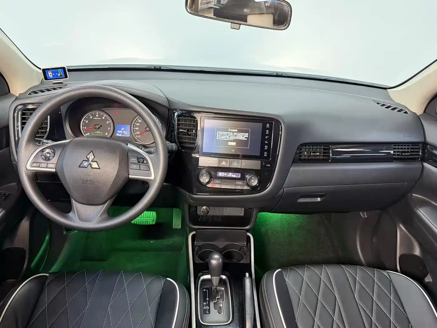 Mitsubishi Outlander 2022 2021 Facelift 2.0L 2WD Comfort Edition 5-Seater