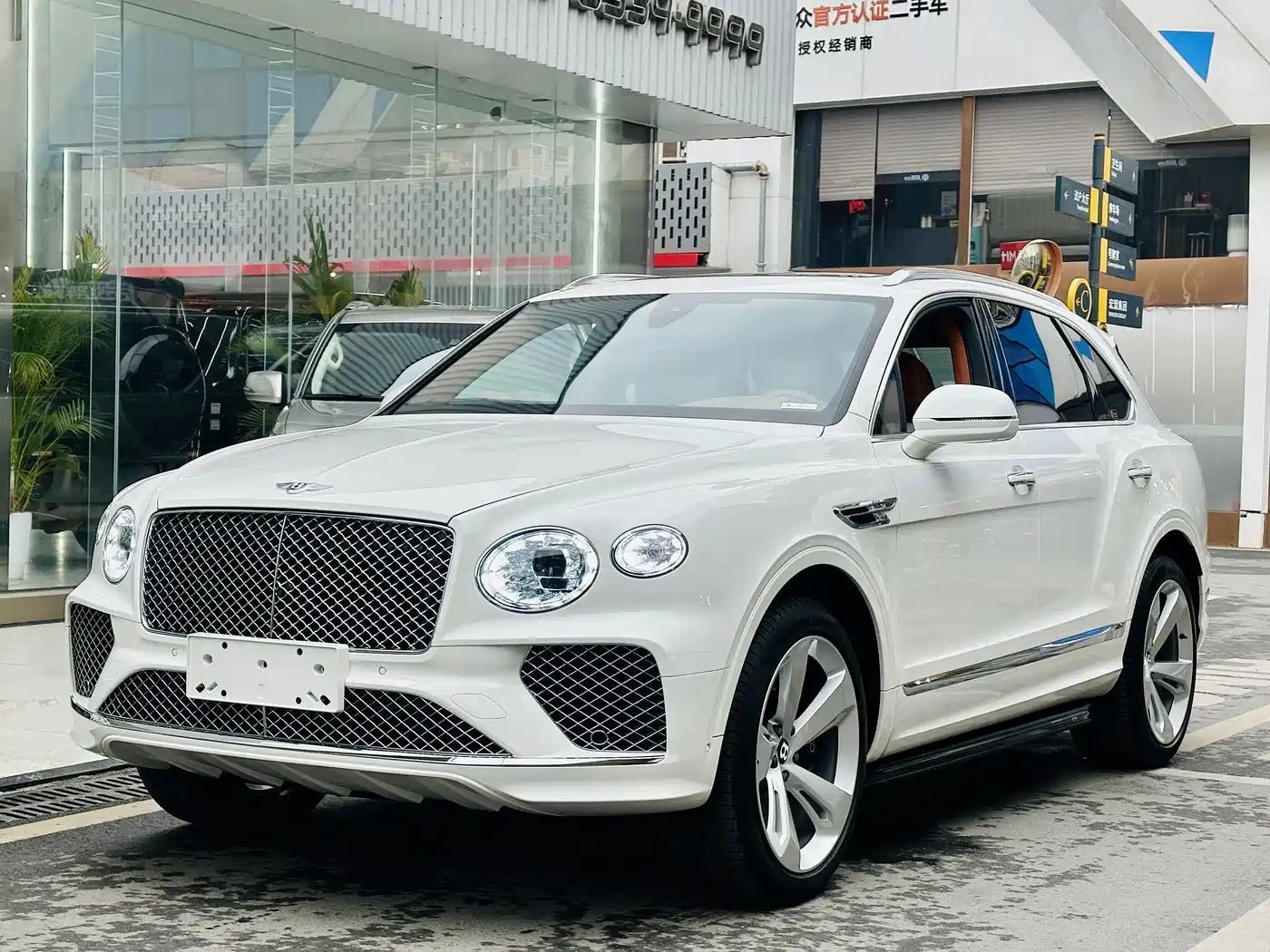 BENTLEY TIM YUE