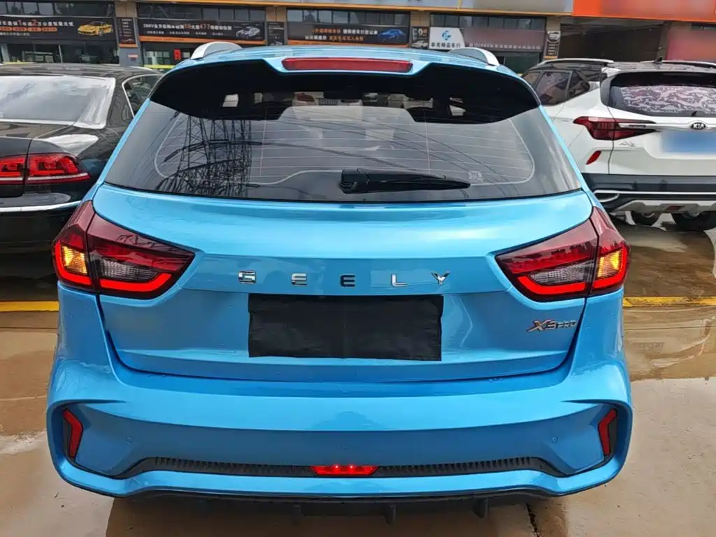 Geely Vision X3 2022 2021 PRO 1.5L CVT Premium