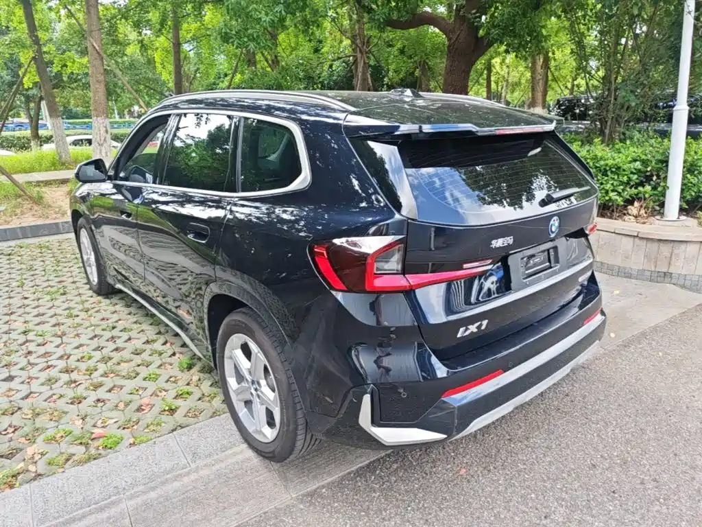 BMW iX1 2024 2023 eDrive25L X Design Package