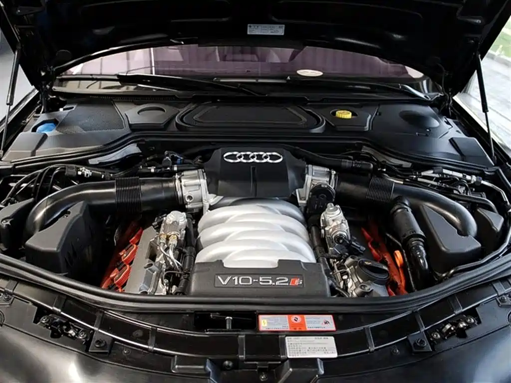 Audi S8 2009 Audi S8 5.2 FSI quattro фото 10
