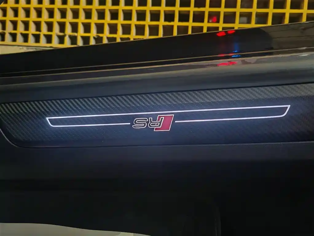 Audi RS e-tron GT 2025 2023 Base Model