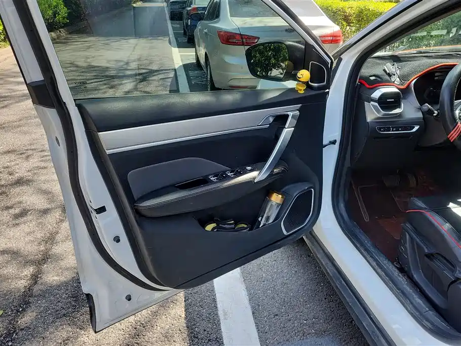 GEELY AUTOMOBILE BINYUE