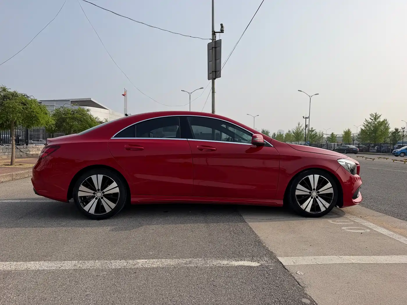 Mercedes-Benz CLA (Import) 2016 CLA 200 Fashion фото 4