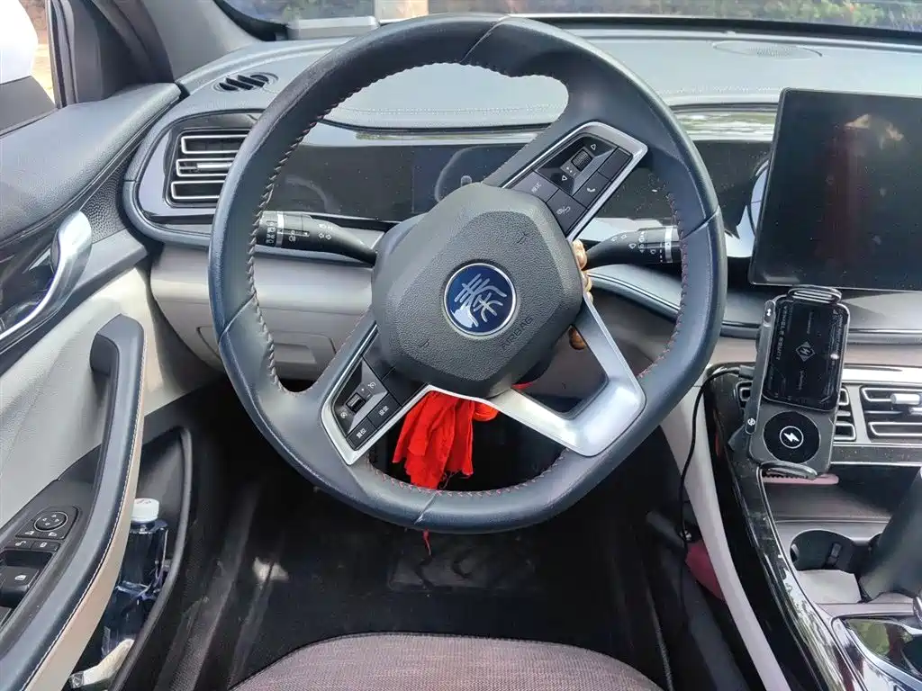 BYD Qin PLUS 2021 DM-i 55KM Premium фото 7