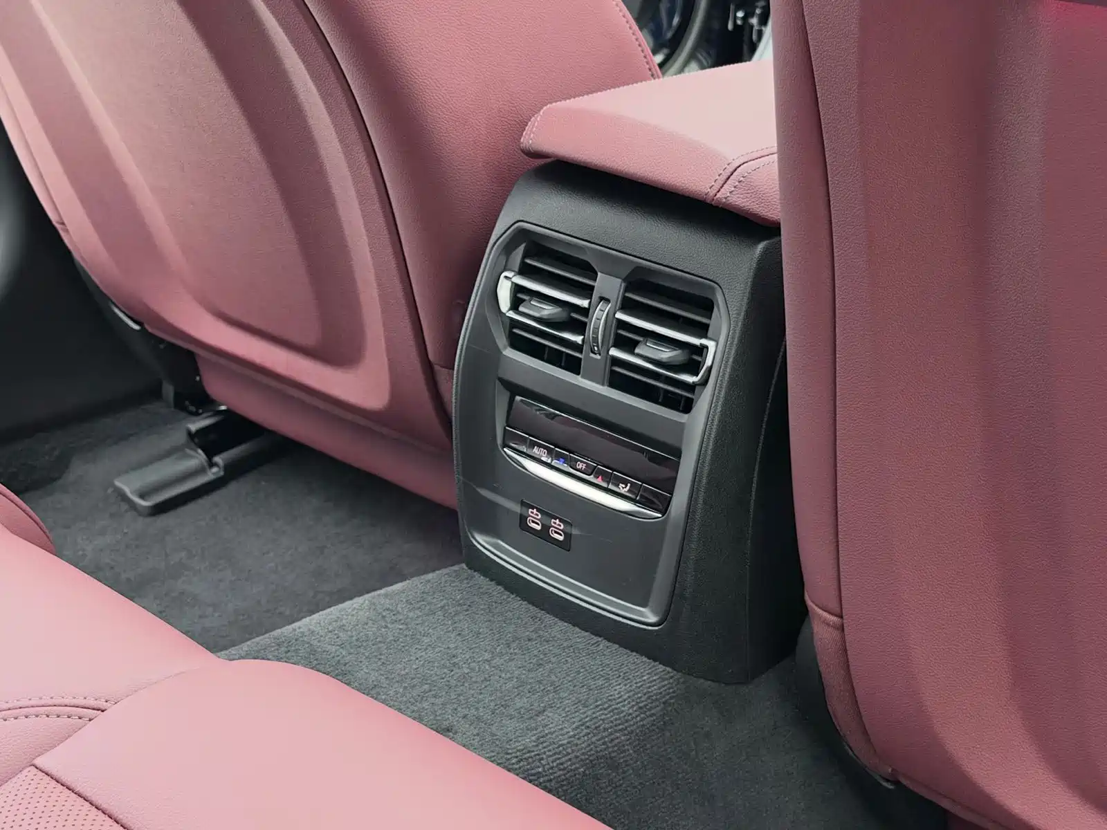Photo 14 - BMW i3