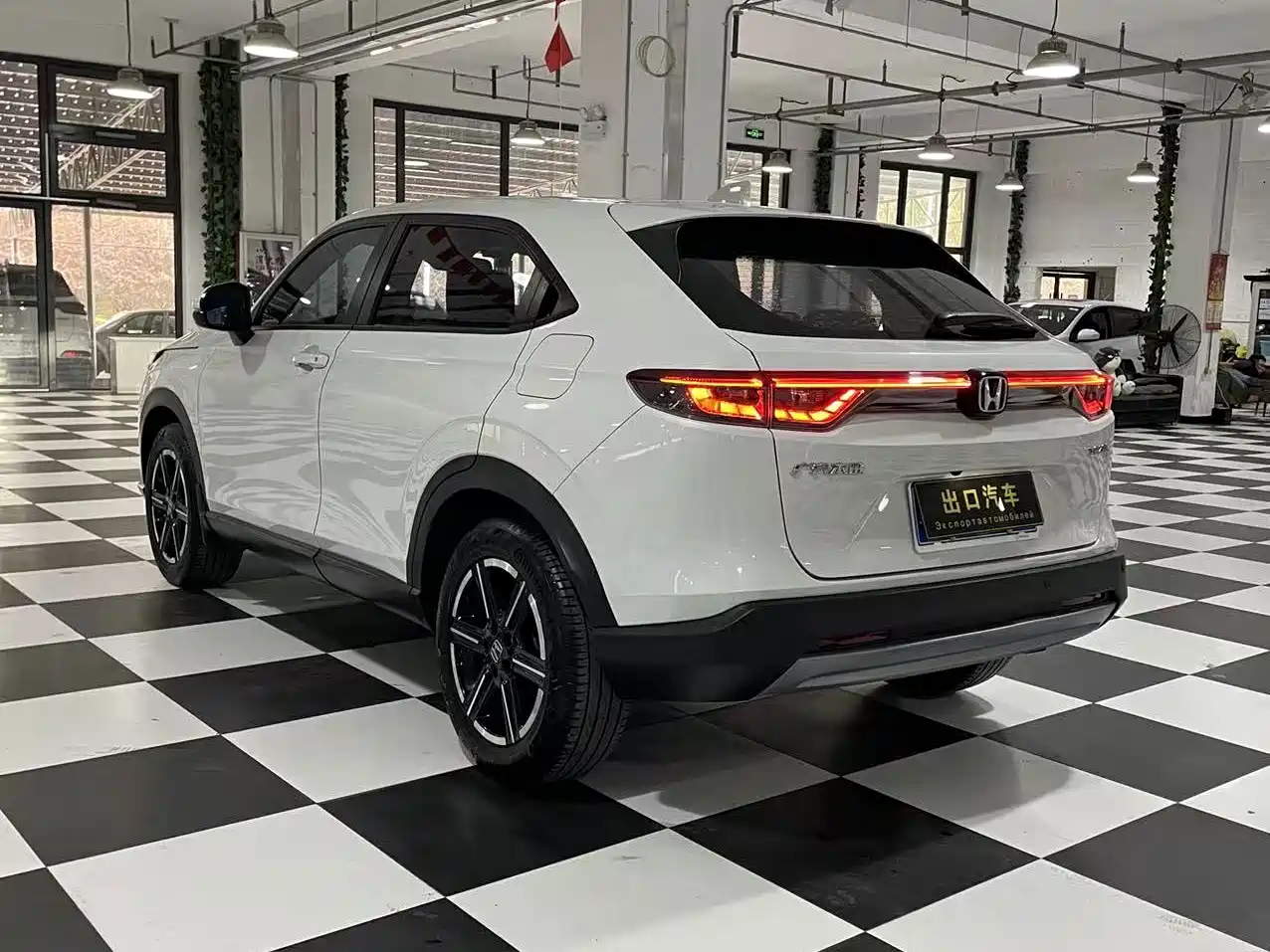 Honda Vezel 2024 2023 1.5L CVT Technology Edition