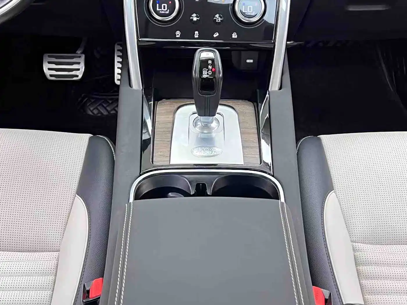 Land Rover Discovery Sport 2020 249PS R-Dynamic Performance фото 16