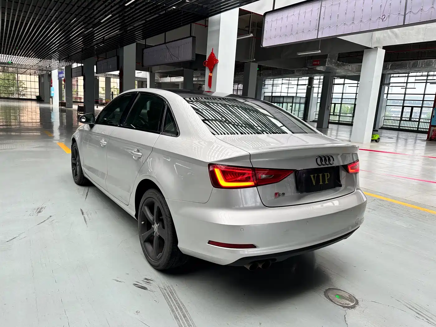 Audi A3 2015 Limousine 35 TFSI Millionth Anniversary Comfort Enjoyment Type фото 4