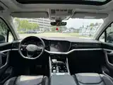 Фото 22 - Volkswagen Touareg