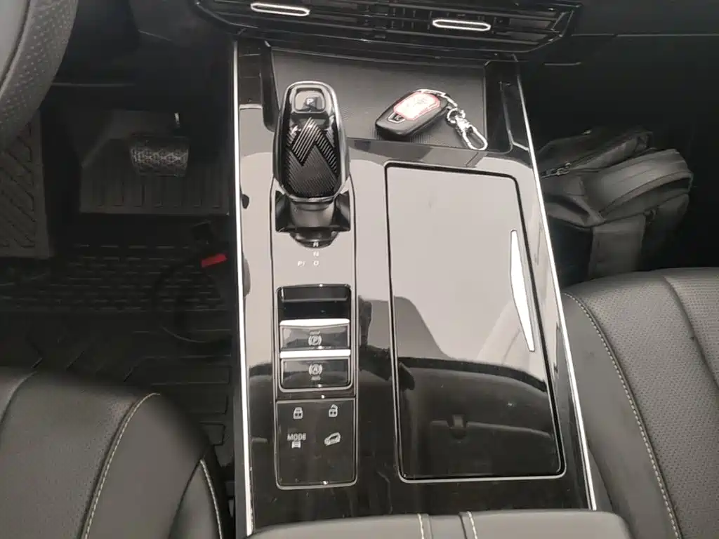 ROEWE RX5 MAX