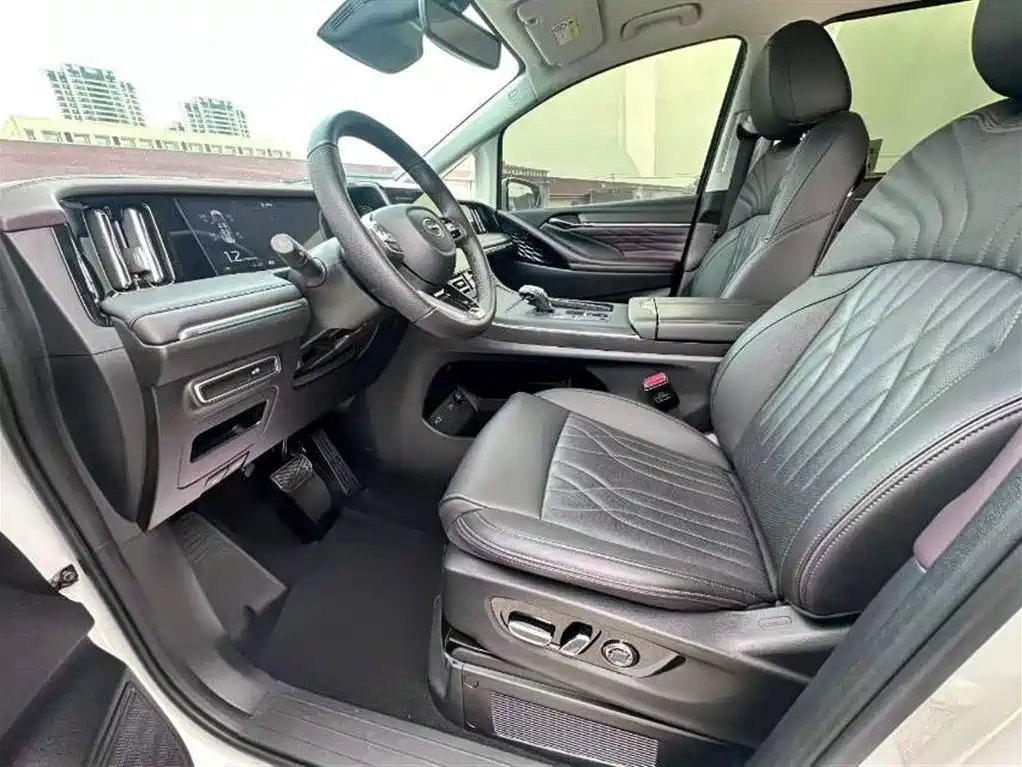 GAC Trumpchi Trumpchi M8 2023 Master Series 390T Ultimate Edition фото 8
