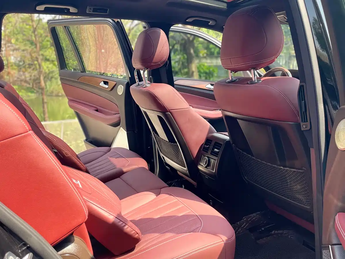 Mercedes-Benz GLS 2018 Facelift GLS 320 4MATIC фото 37