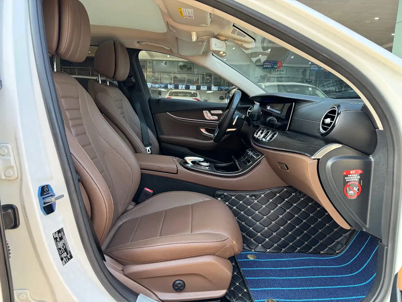 Mercedes-Benz E-Class 2018 Facelift E 300 L Sport Luxury фото 7
