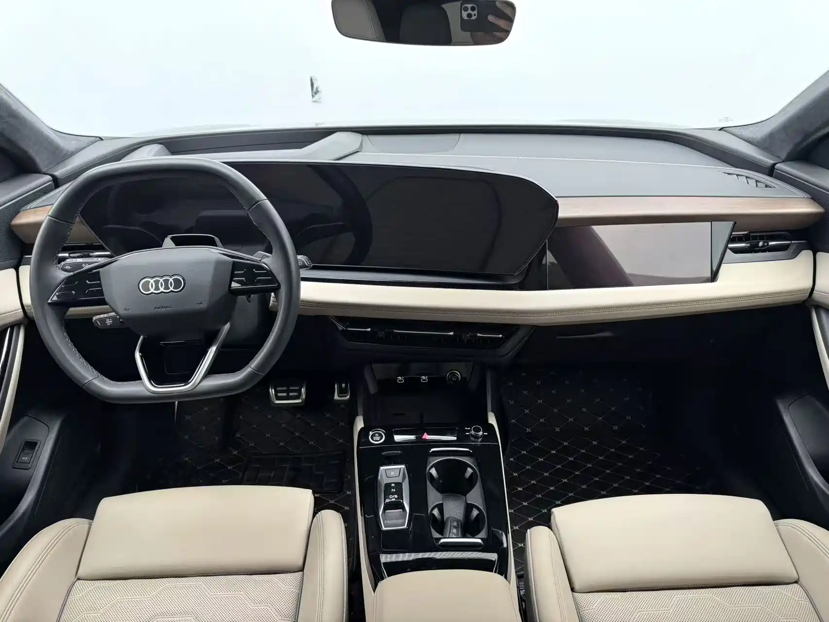 Фото 4 - Audi Q6L e-tron