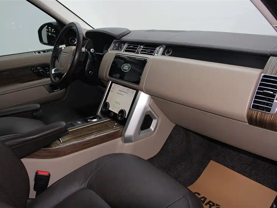 Land Rover Range Rover 2018 3.0 SC V6 Vogue Heritage Extended Edition фото 16