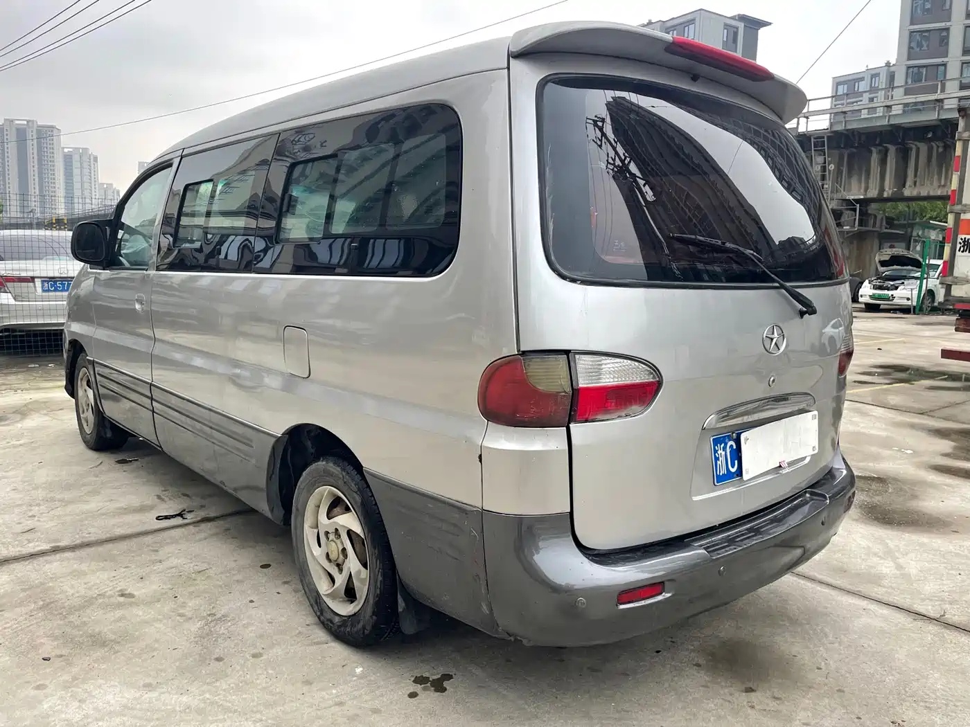 JAC Motors Refine 2013 2012 1.9T Xianghe Diesel Long Wheelbase Government Procurement Edition HFC4DB1-2C