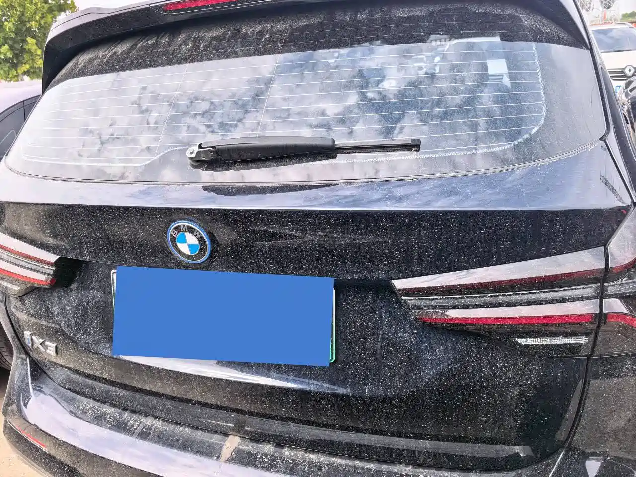 2025 BMW iX3