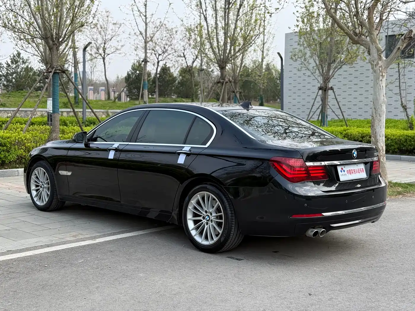 BMW 7 Series 2014 730Li Premium фото 22