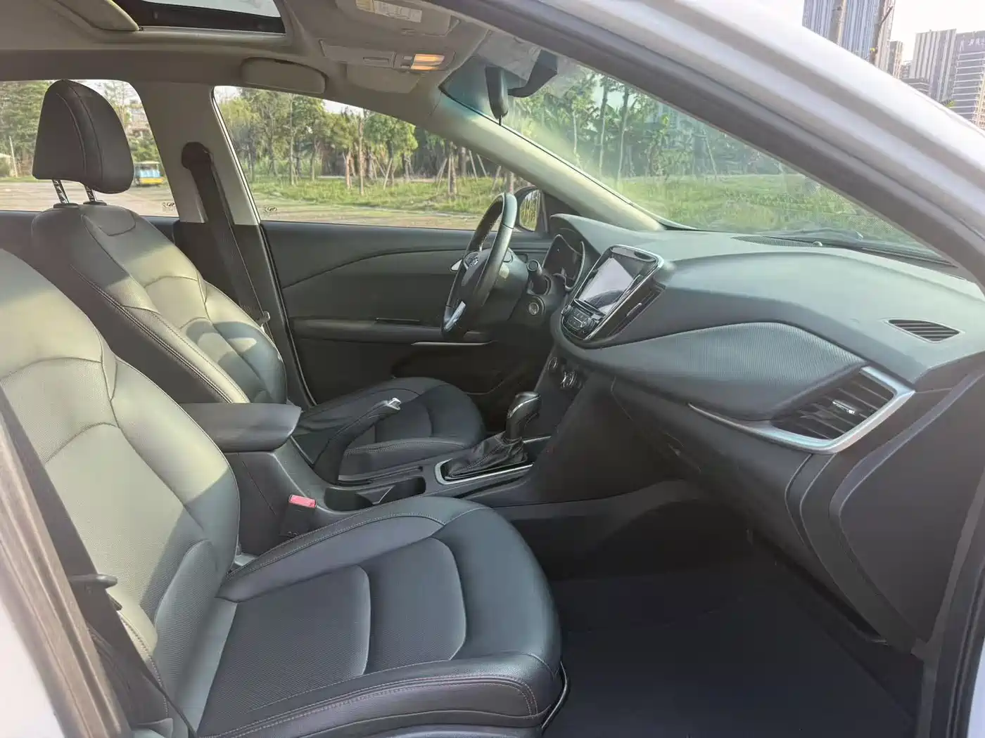 Chevrolet Monza 2020 Mild Hybrid Redline 320T Dual-Clutch Refreshing Edition фото 10