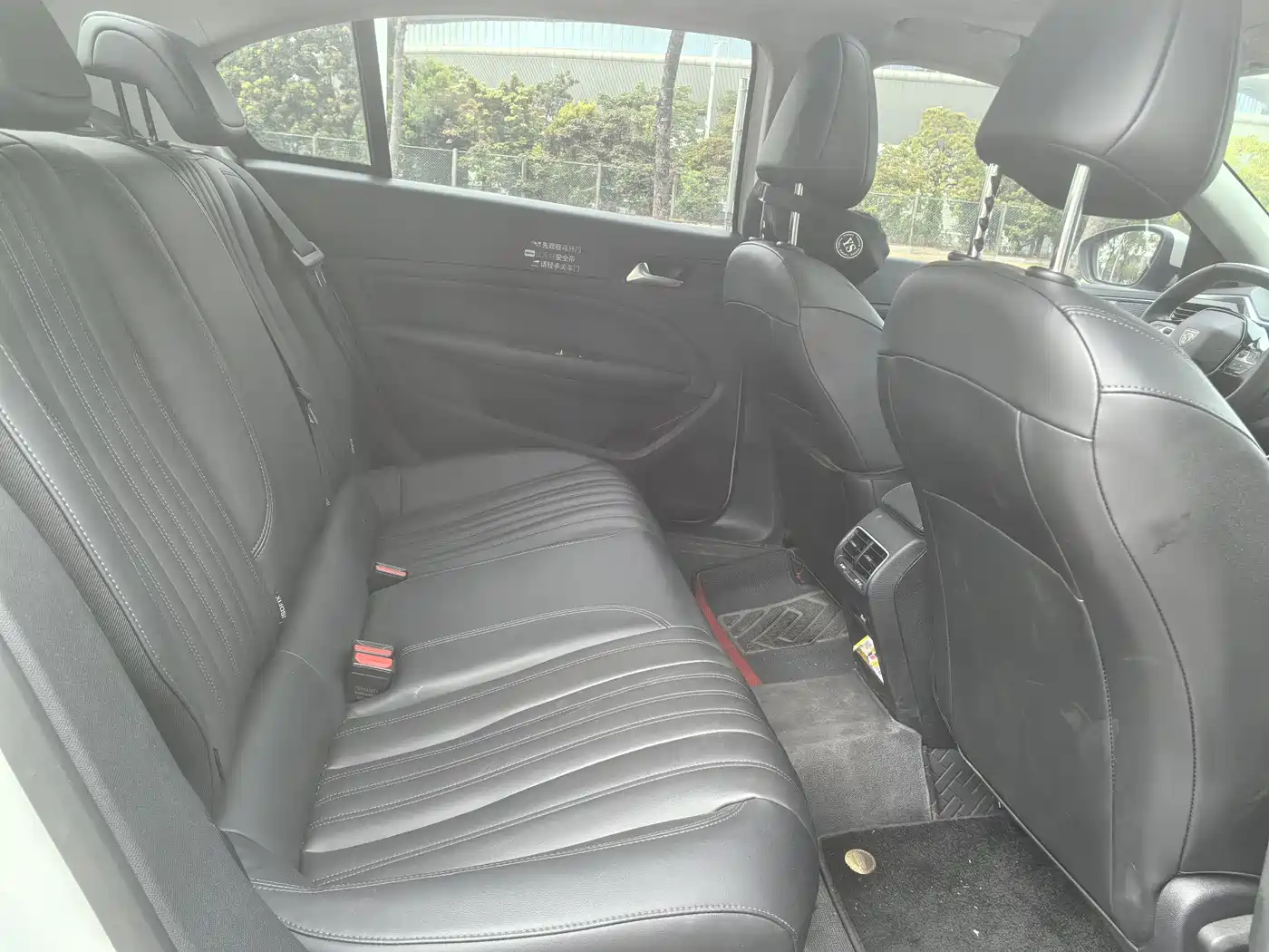 Peugeot 408 2022 1.6T Progressive Edition фото 22