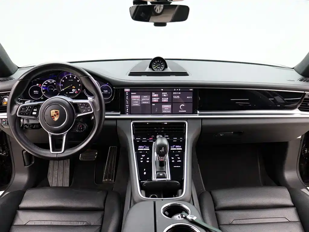 Porsche Panamera New Energy 2018 Panamera 4 E-Hybrid 2.9T фото 13