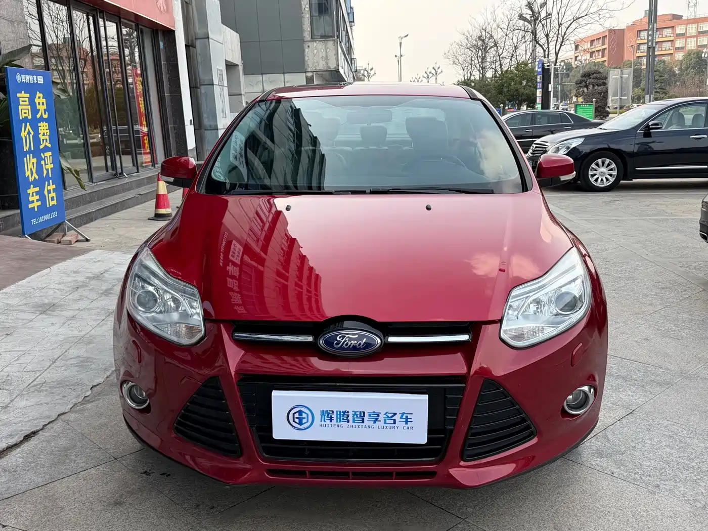Фото 2 - Ford Focus