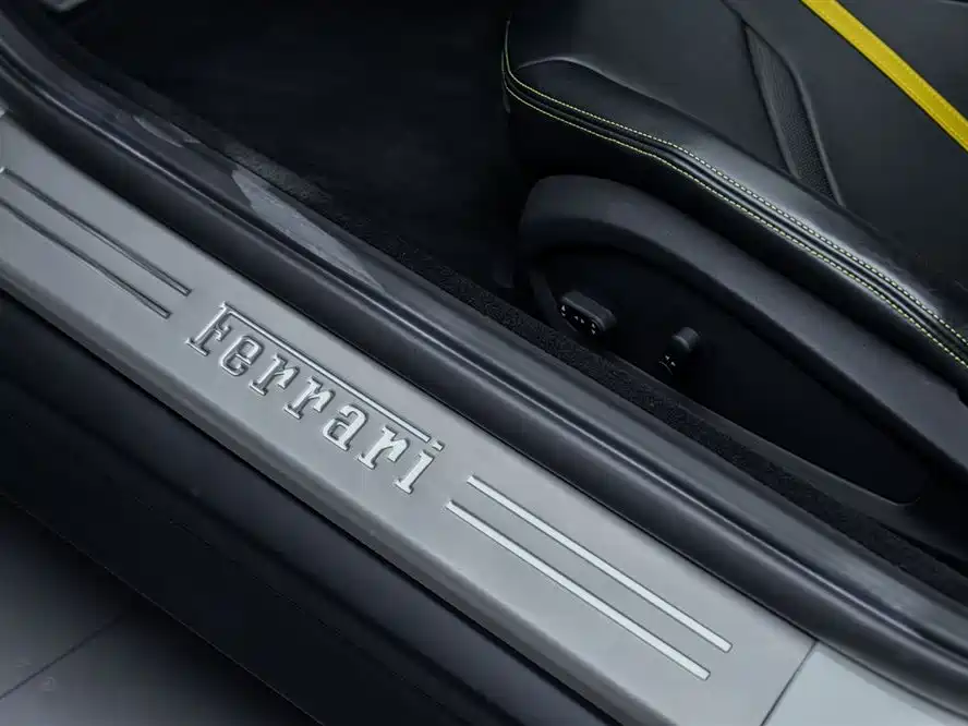 Ferrari 812 2017 6.5L Superfast фото 23