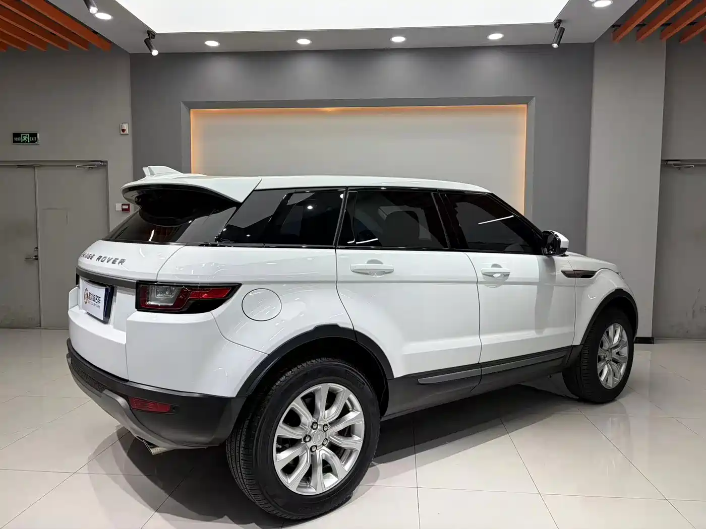 Land Rover Range Rover Evoque 2018 240PS PURE Trend фото 4