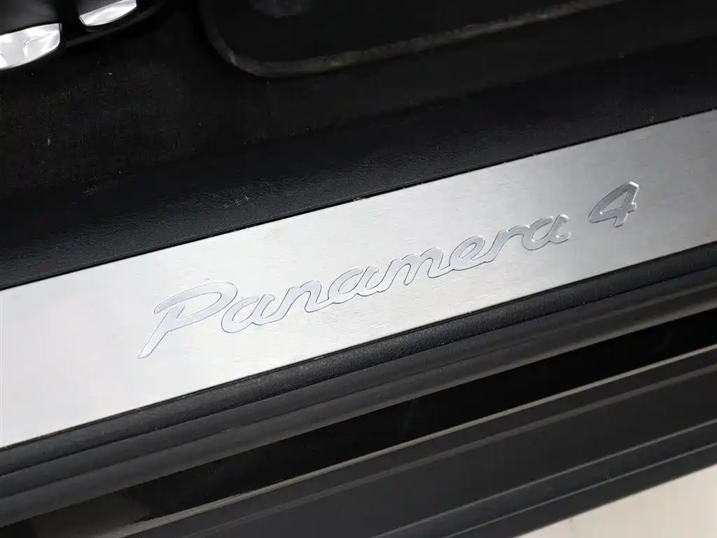 Porsche Panamera New Energy 2018 Panamera 4 E-Hybrid 2.9T фото 11