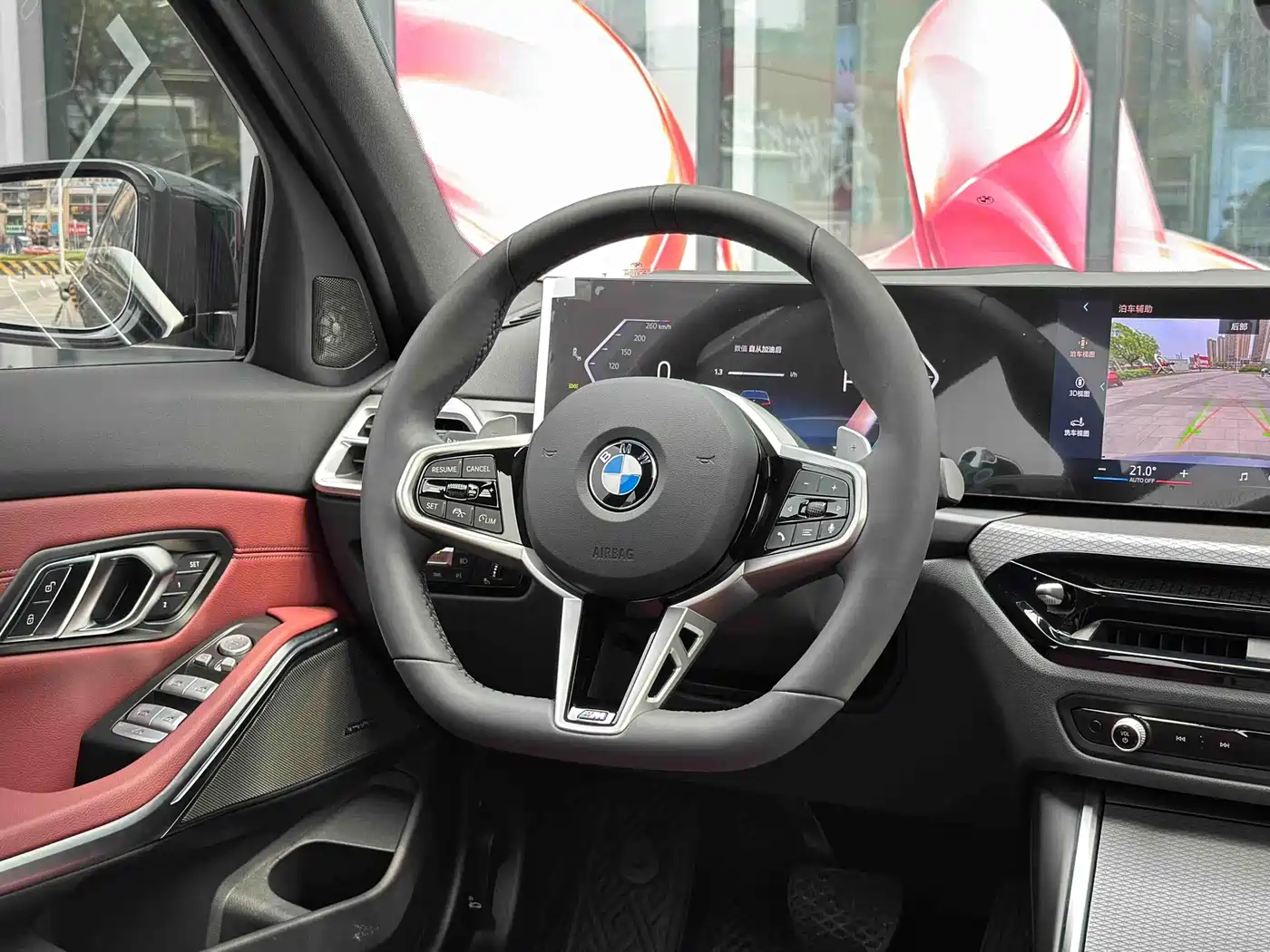 BMW 3 Series 2025 330i M Sport Night Edition фото 33