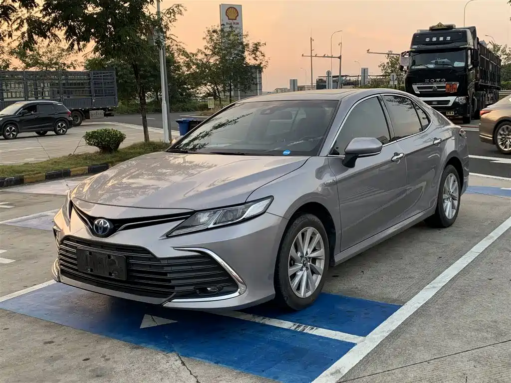 Toyota Camry 2023 — пригон из Китая