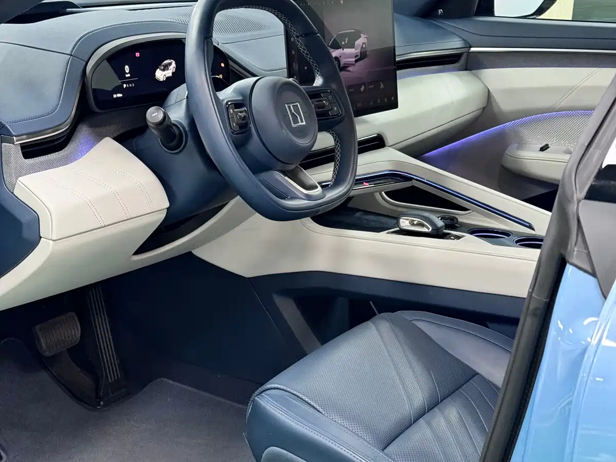 ZEEKR EXTREME KRYPTON 001