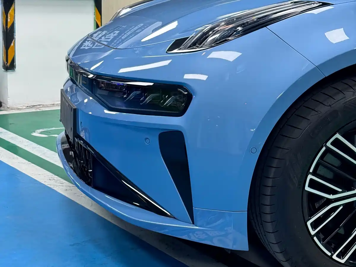 ZEEKR EXTREME KRYPTON 001