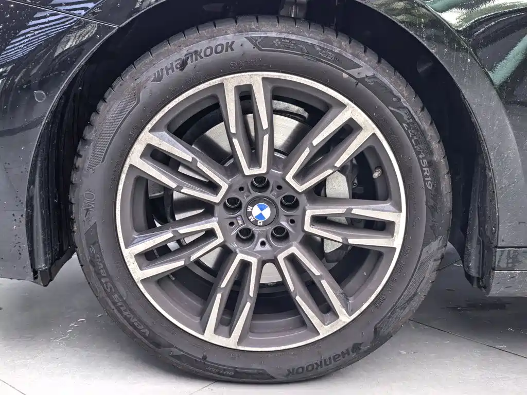 BMW 5 Series 2026 2026 Model Year Facelift 530Li Leading M Sport Package
