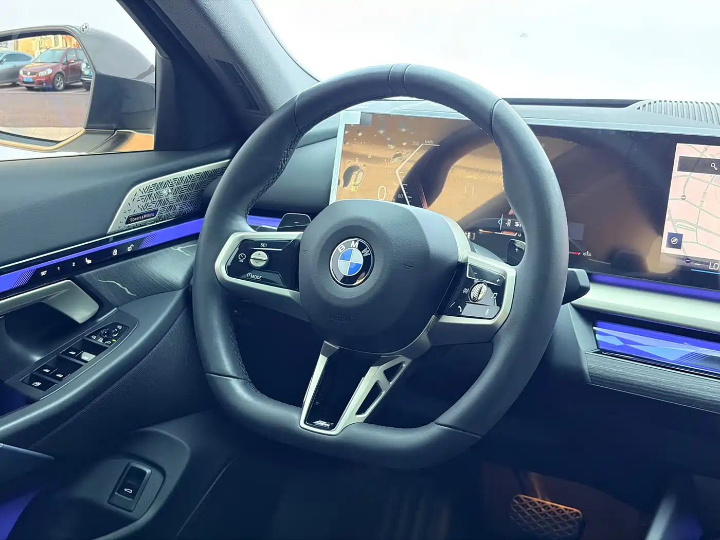 Фото 23 - BMW 5 Series