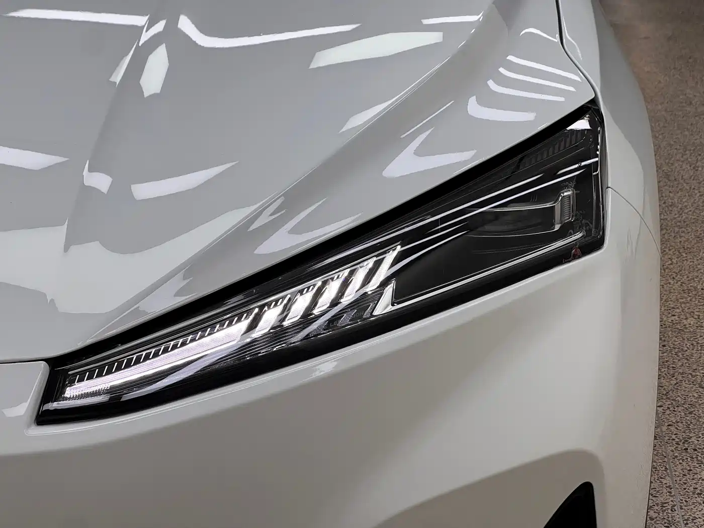 Dongfeng Aeolus SKY EV01 2025 2025 530km PRO Elite Executive Edition