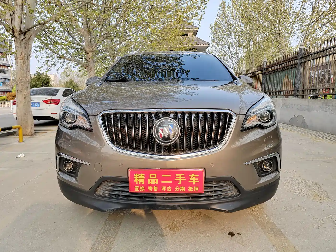 Buick Envision Plus 2017 28T AWD Luxury фото 2