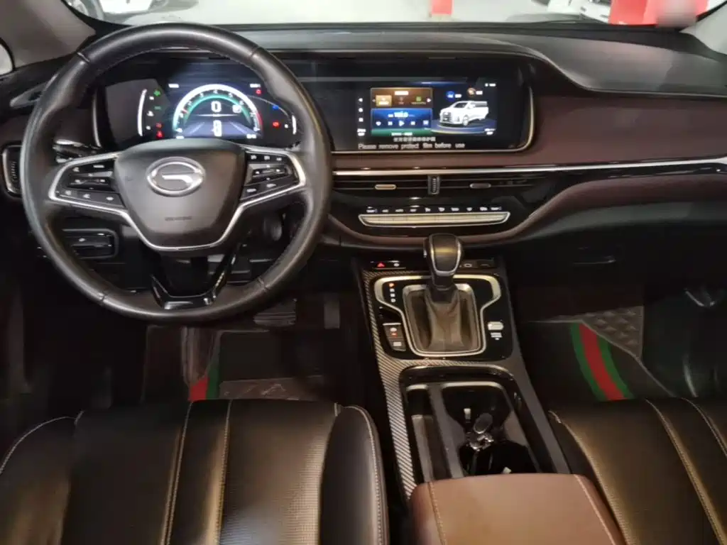 GAC Trumpchi Trumpchi M6 2025 2023 PRO 270T DCT Luxury Edition