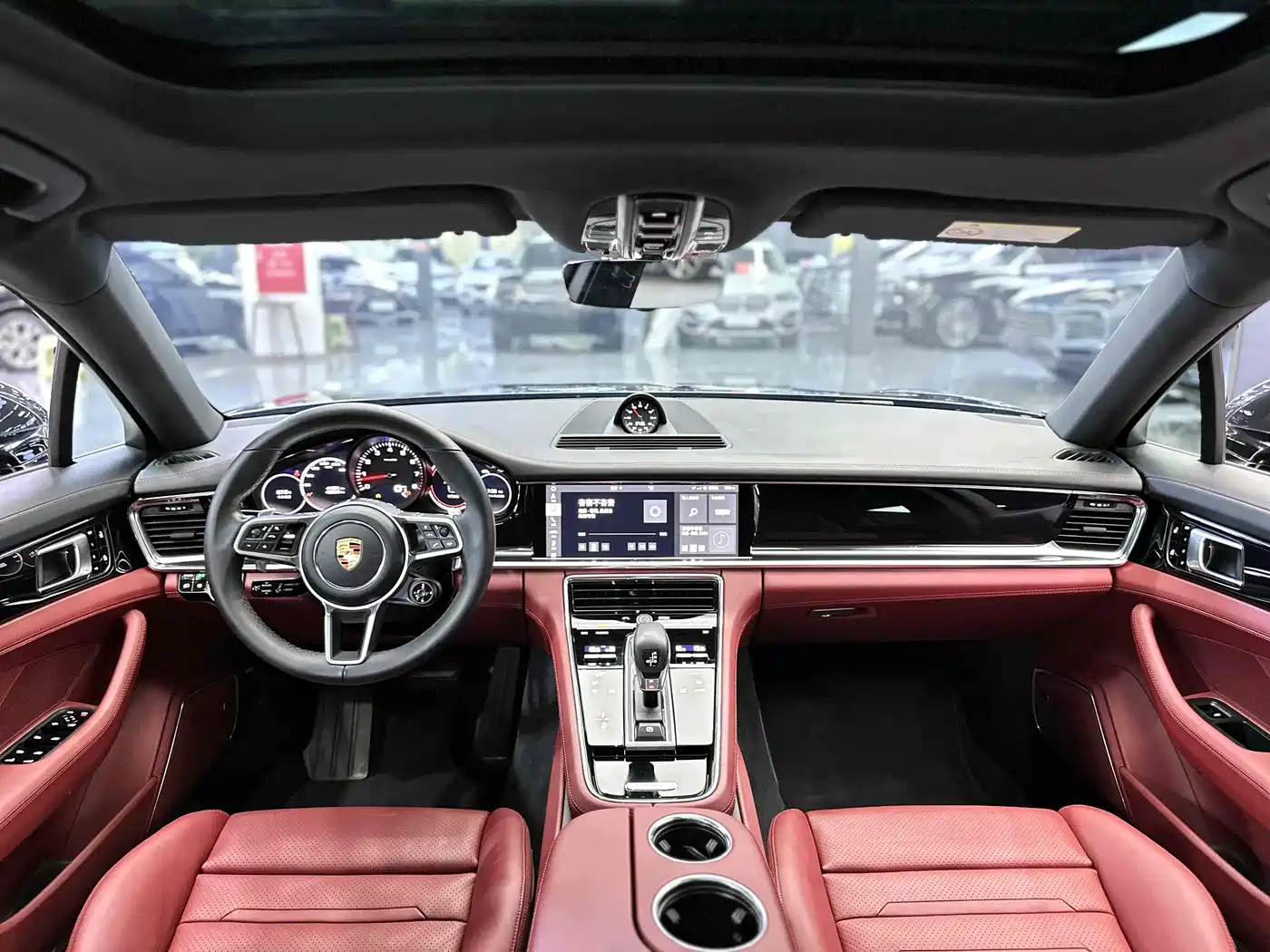 Porsche Panamera 2019 Panamera Executive Long Wheelbase 2.9T фото 4