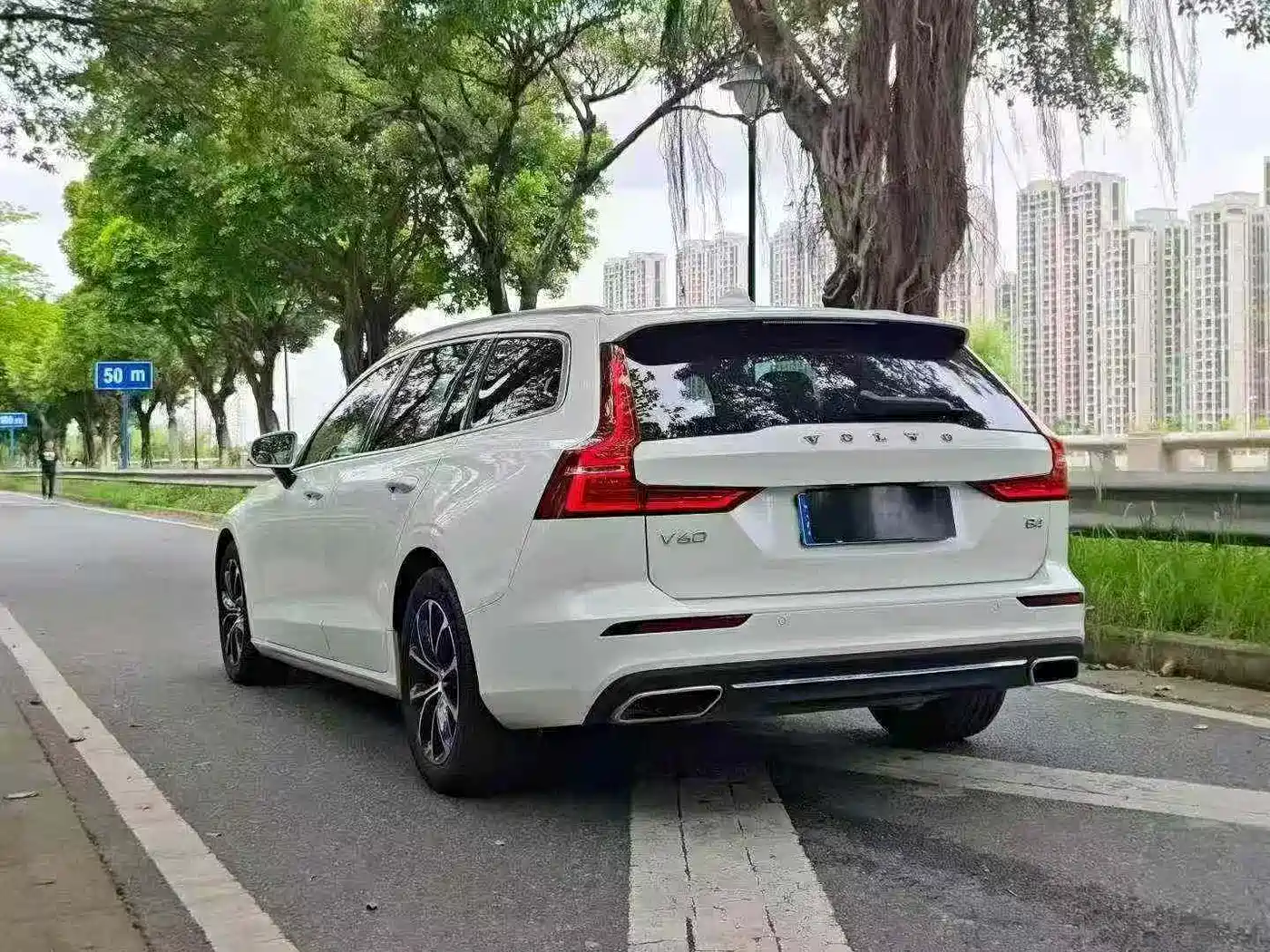Volvo V60 2021 2021 B4 Smart Elite Luxury Edition