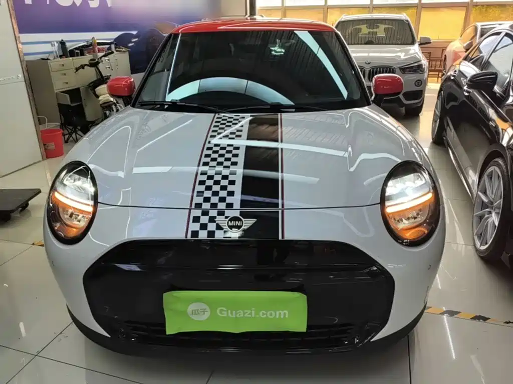 MINI Electric MINI COOPER 2024 2024 456km COOPER E Classic