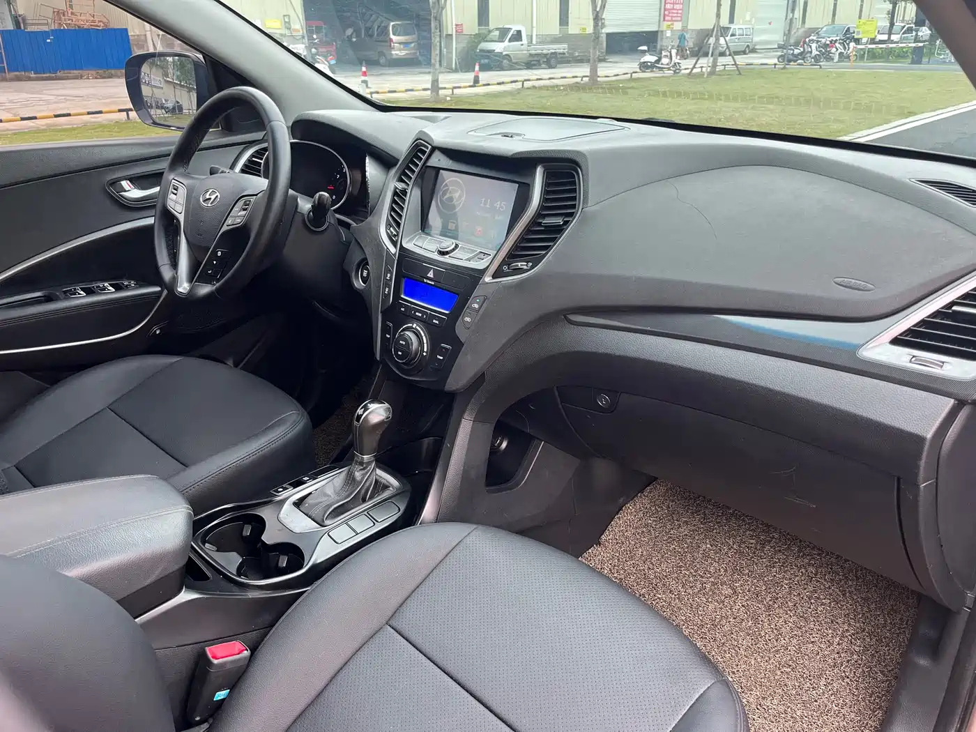 Hyundai Santa Fe 2013 Model 2.4L Automatic 2WD Smart фото 58