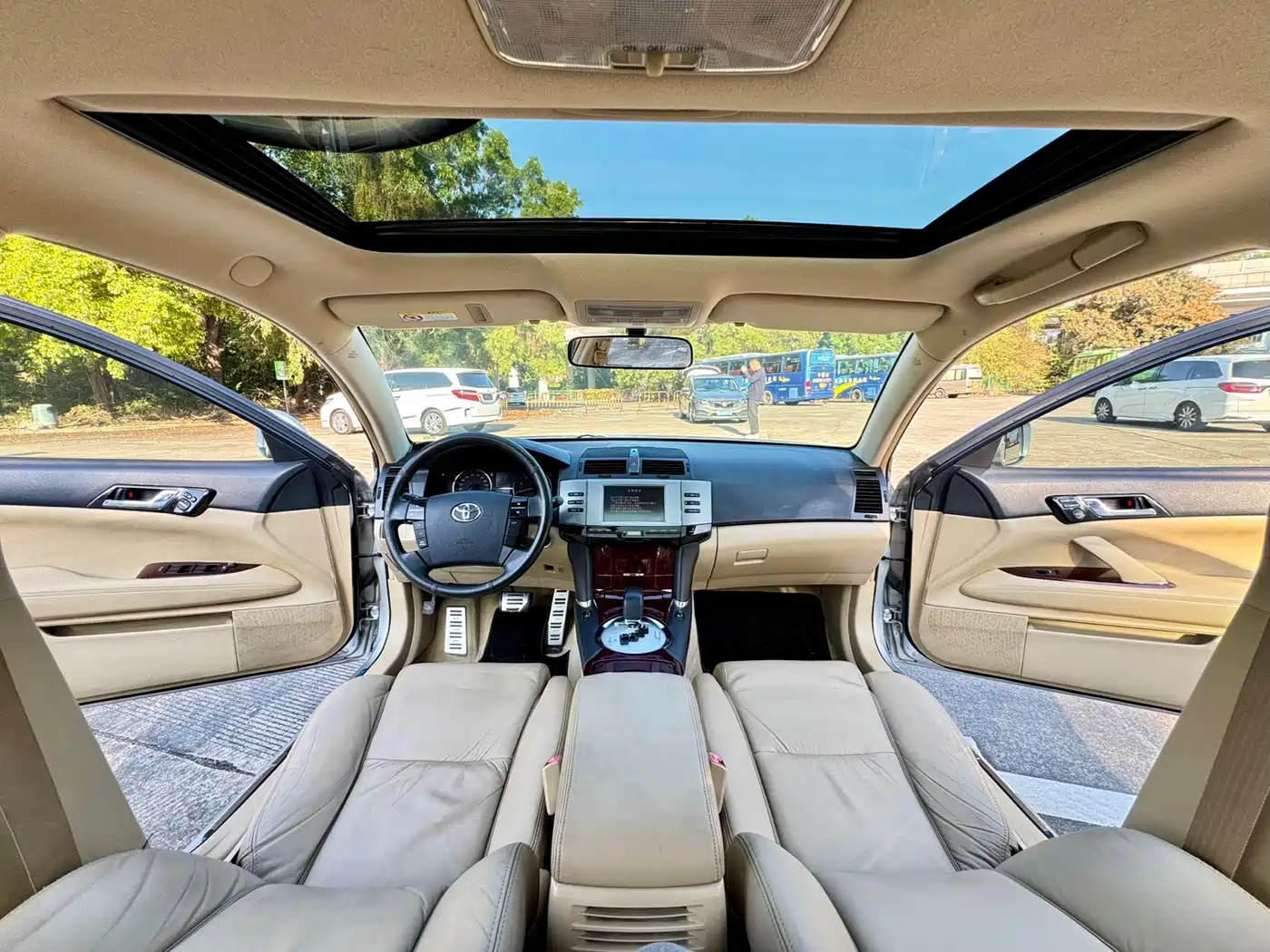 Toyota Reiz 2009 2.5S AVX Edition фото 12