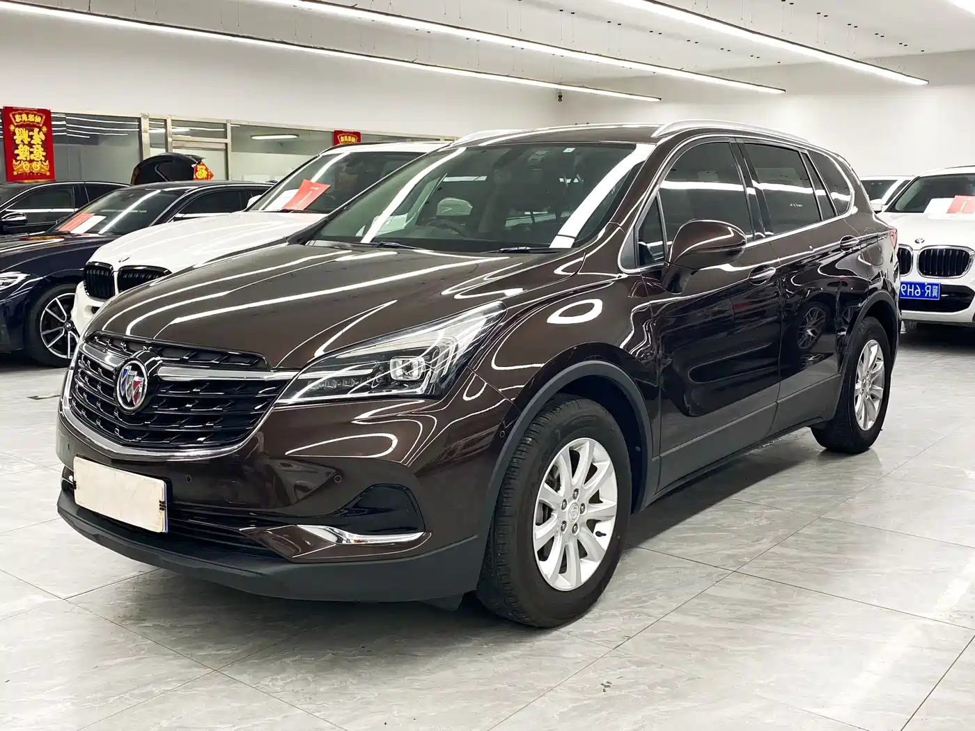 Фото 1 - Buick Envision Plus